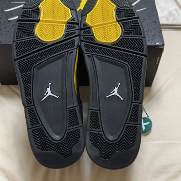 Brand new Jordan 4 main image 5